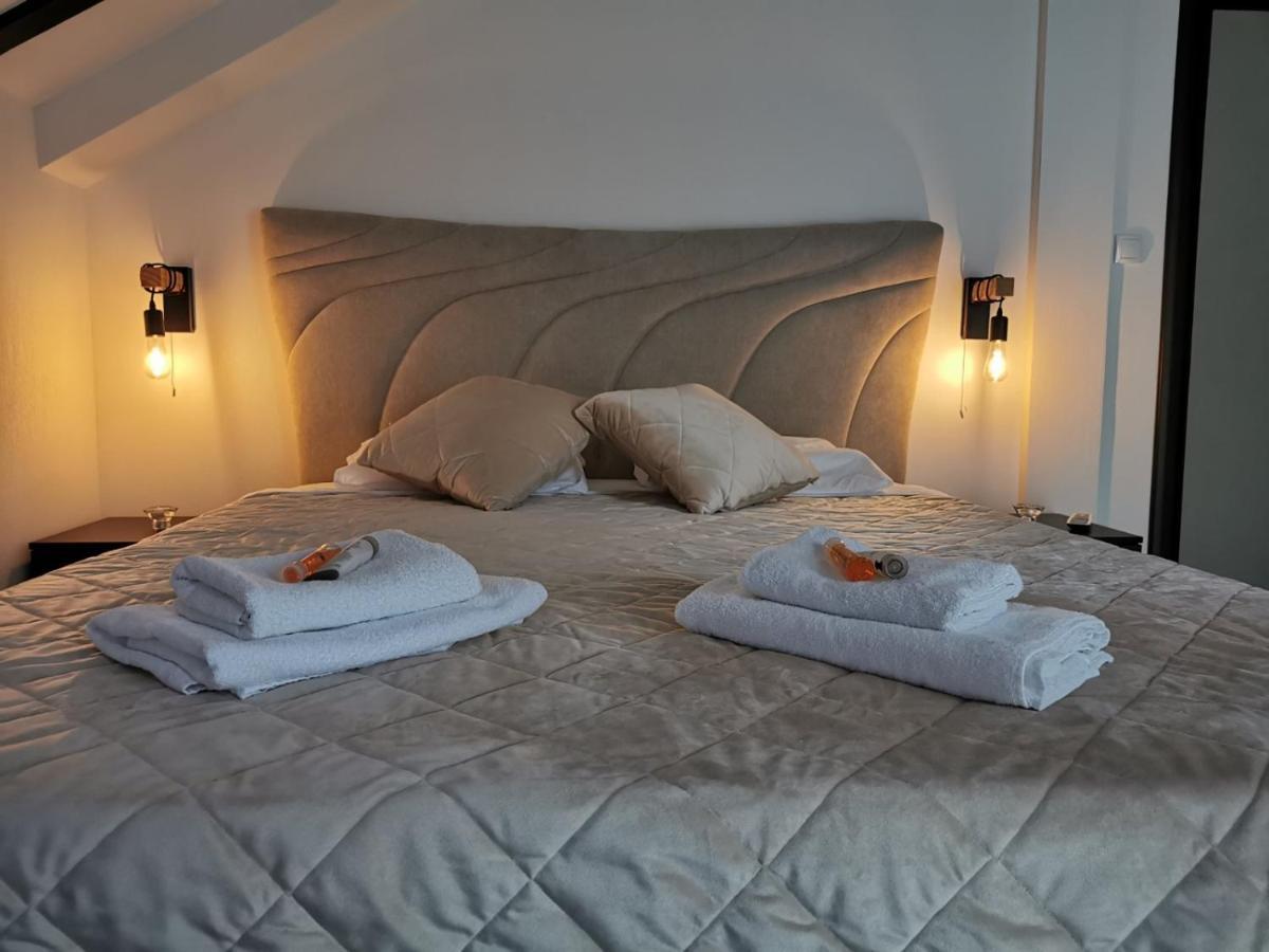 Kuca Za Odmor-Zelena Oaza Hotel Golubac Ngoại thất bức ảnh