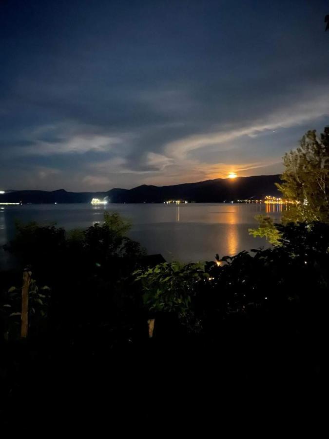 Kuca Za Odmor-Zelena Oaza Hotel Golubac Ngoại thất bức ảnh